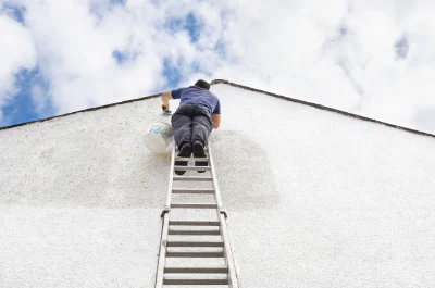 Peinture extérieure à Fouronnes — façades et ravalement
